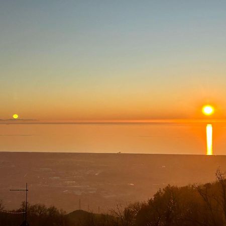 פיאטרה סנטה La Terrazza Sulla Versilia מראה חיצוני תמונה